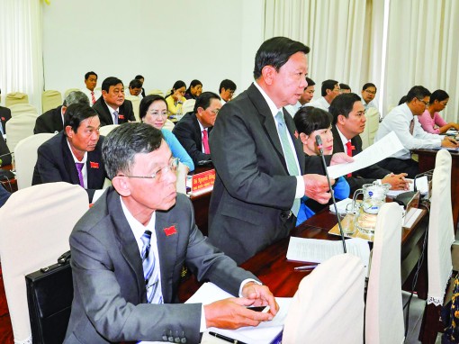 Làm rõ những vấn đề bức xúc