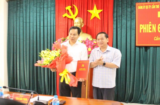 Tăng cường công tác giáo dục chính trị, tư tưởng cho cán bộ, chiến sĩ