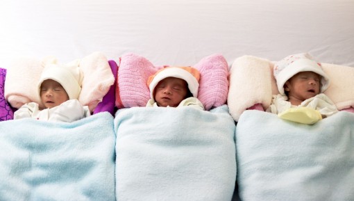 Ca sinh 3 hiếm gặp tại Bệnh viện Đa khoa Hoàn Mỹ Cửu Long