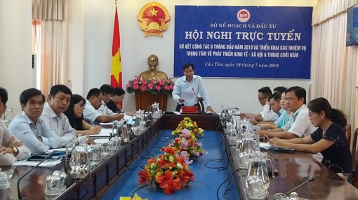 Tạo chuyển biến mạnh mẽ để thúc đẩy 
tăng trưởng, đảm bảo các cân đối vĩ mô