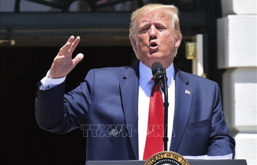 Tổng thống Mỹ muốn giúp giải quyết căng thẳng thương mại Nhật - Hàn