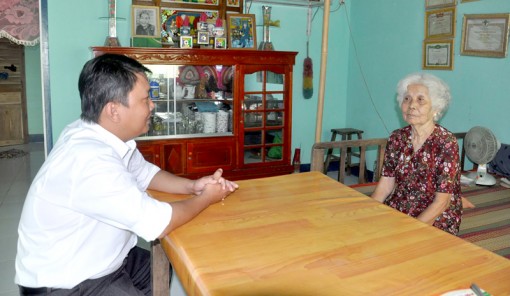 Chăm lo cho gia đình chính sách