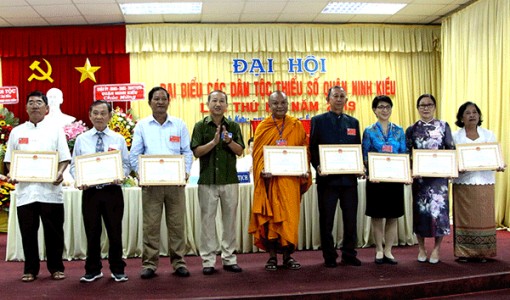 Chăm lo cho đồng bào dân tộc thiểu số