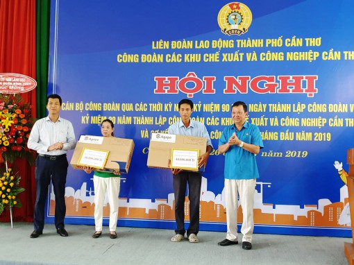 Kỷ niệm 20 năm thành lập Công đoàn

các Khu Chế xuất và Công nghiệp Cần Thơ