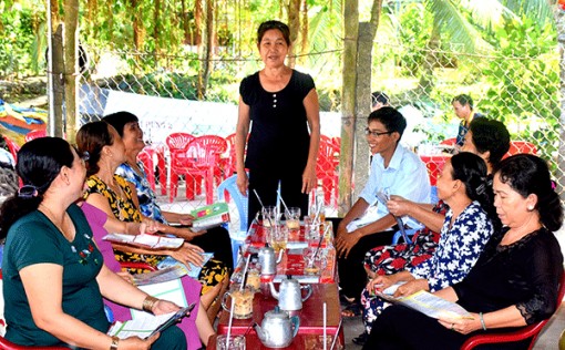 Hỗ trợ xã, phường xây dựng, sửa đổi Quy ước đảm bảo nguyên tắc bình đẳng giới