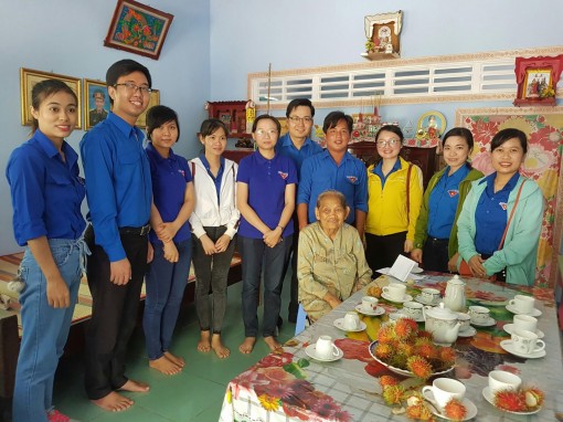 Tăng cường phối hợp

giáo dục truyền thống