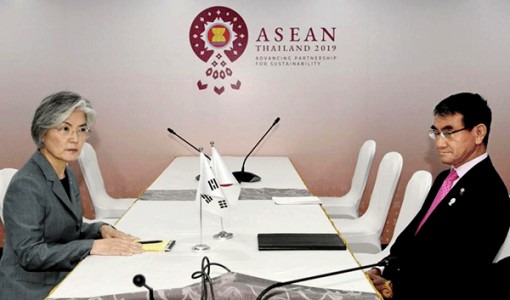 Nhật Bản chính thức loại Hàn Quốc ra khỏi “Danh sách trắng”