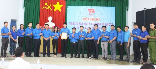 Quận đoàn Ninh Kiều thành lập Câu lạc bộ Lý luận trẻ