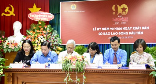 Kỷ niệm 90 năm Ngày Báo Lao động xuất bản số báo đầu tiên