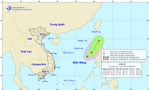 Áp thấp nhiệt đới trên Biển Đông di chuyển chậm và sẽ suy yếu