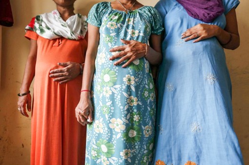 Ngành công nghiệp đẻ thuê Ấn Độ sắp “đóng cửa”