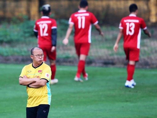 Khi ông Park “Cưỡi lưng cọp”