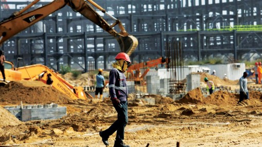 Cạnh tranh với Trung Quốc, Nhật đổ tiền vào châu Phi