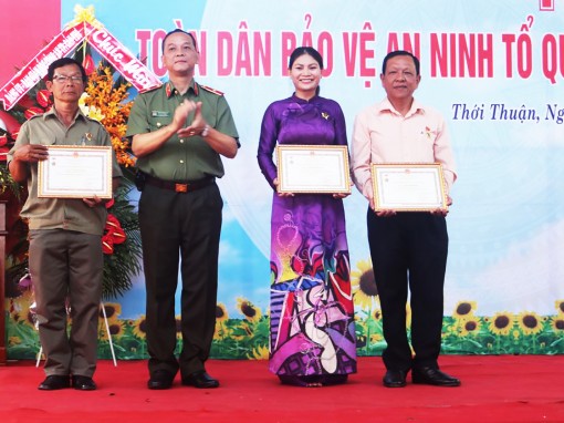 Giữ vững ổn định an ninh chính trị, trật tự an toàn xã hội