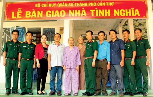 Phát huy truyền thống, cống hiến tài năng