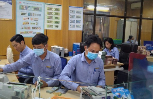 NHNN yêu cầu các ngân hàng chấp hành nghiêm quy định lãi suất