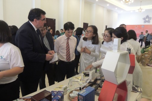 Kết nối đưa hàng hóa vào kênh phân phối của các Tập đoàn quốc tế