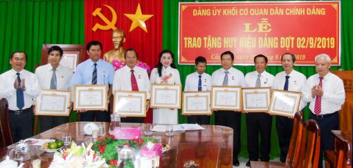 Tưng bừng ngày Quốc Khánh