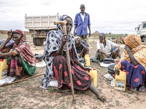 Nạn đói

hoành hành châu Phi