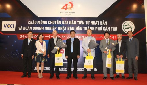 Cầu nối thu hút đầu tư