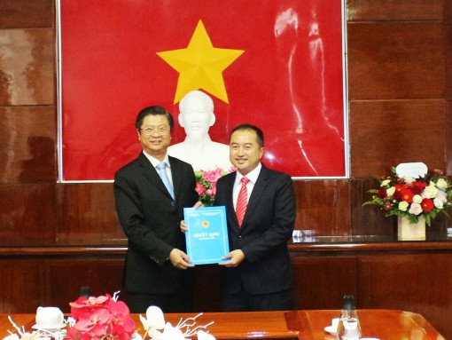 Ông Huỳnh Văn Tùng được bổ nhiệm

giữ chức vụ Viện trưởng Viện Kinh tế - Xã hội TP Cần Thơ