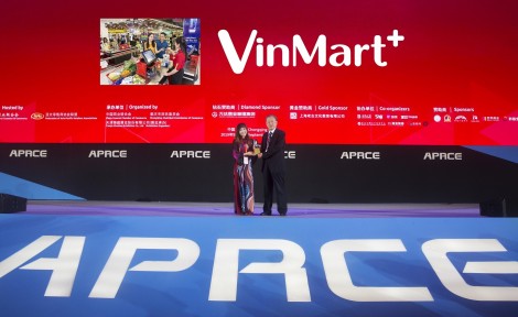 Liên đoàn hiệp hội bán lẻ châu Á trao giải “Nhà Bán Lẻ Xanh” cho VinMart & VinMart+
