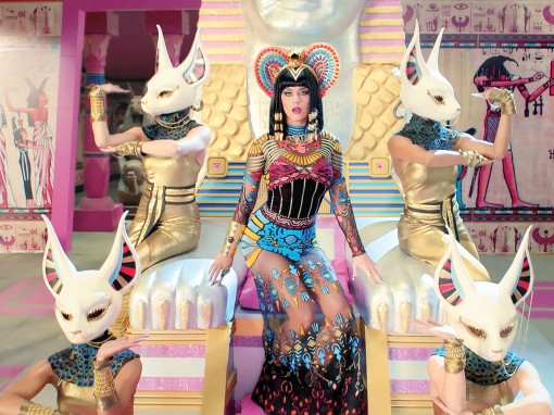 Gia tăng kiện tụng

về bản quyền âm nhạc