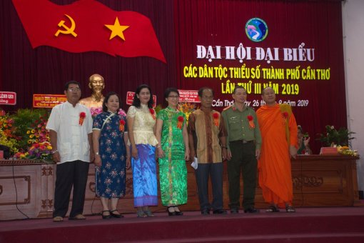 Quan tâm thực hiện tốt các chính sách đối với đồng bào các dân tộc thiểu số