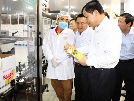 Bất ngờ dưỡng chất từ cá được đưa vào dầu ăn