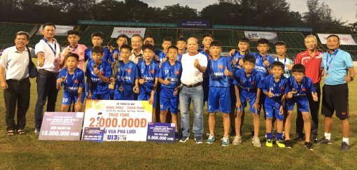 U13 Cần Thơ đoạt HCĐ, cầu thủ nhí Trần Hữu Lộc tỏa sáng
