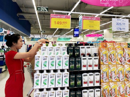 Chọn quà cho Ngày Phụ nữ Việt Nam