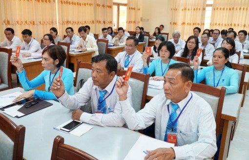 Chi bộ đầu tiên trong Đảng bộ
Khối Doanh nghiệp TP Cần Thơ
tiến hành đại hội điểm