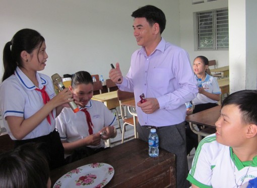 Giúp trẻ khả năng tự vệ, phòng tránh xâm hại