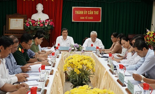 Lựa chọn cán bộ có đức, có tài vào cấp ủy nhiệm kỳ mới