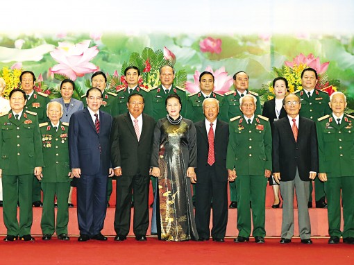 Long trọng kỷ niệm 70 năm Ngày truyền thống Quân tình nguyện và chuyên gia Việt Nam tại Lào