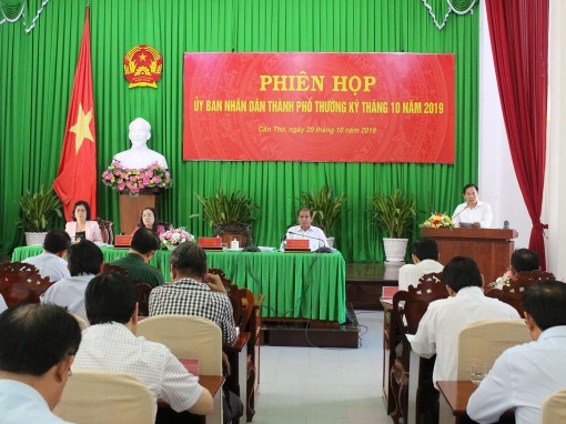 TP Cần Thơ: Duy trì mức tăng trưởng kinh tế - xã hội ổn định