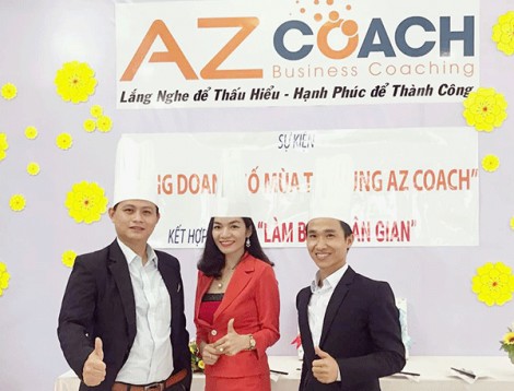 Ngọc Trai Nữ Hoàng tham dự sự kiện “Tăng doanh số mùa Tết từ 20% - 500%” tại AZ COACH Cần Thơ