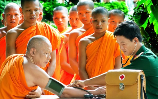 Vận dụng tư tưởng Hồ Chí Minh trong xây dựng, củng cố mối quan hệ mật thiết giữa quân đội và nhân dân trong tình hình hiện nay