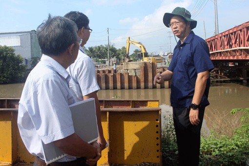 Quyết liệt đẩy nhanh tiến độ, đảm bảo chất lượng công trình cầu Rạch Nhum và Rạch Tra