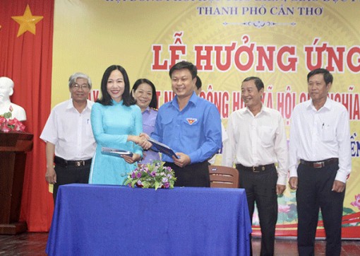 Cần Thơ hưởng ứng Ngày Pháp luật Việt Nam