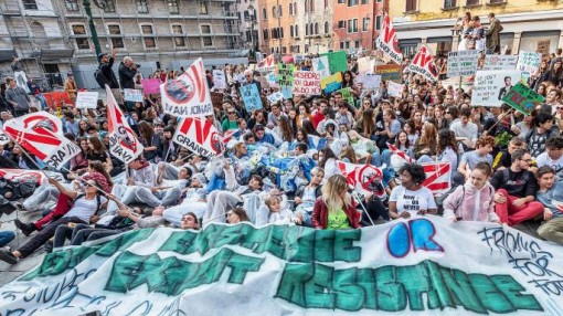 Ý, Đức quyết tâm chống biến đổi khí hậu