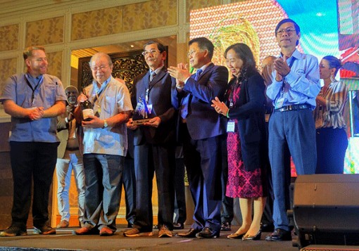 Gạo thơm Việt Nam ST24 lần đầu tiên đạt giải Nhất cuộc thi gạo ngon thế giới