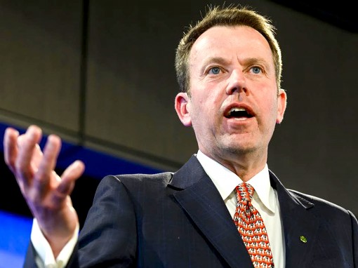 Úc tăng cường ngăn

nước ngoài can thiệp

các trường đại học