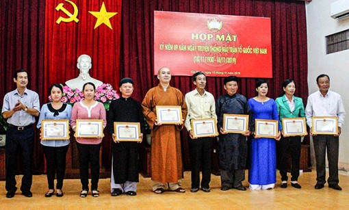 Họp mặt Ngày truyền thống Mặt trận Tổ quốc Việt Nam