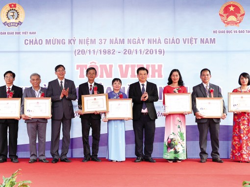 183 nhà giáo tiêu biểu

đạt danh hiệu “Nhà giáo của năm 2019”