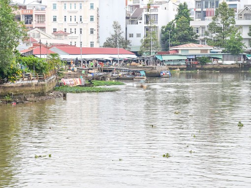 Hướng đến dòng sông không rác thải nhựa