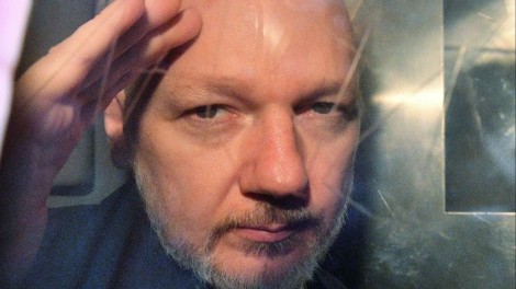 Nhà sáng lập WikiLeaks có thể chết trong tù