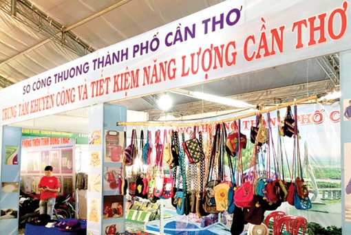 Hỗ trợ quảng bá, giới thiệu sản phẩm của doanh nghiệp, cơ sở công nghiệp nông thôn