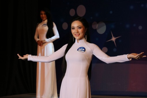 Nét đẹp học sinh, sinh viên thanh lịch