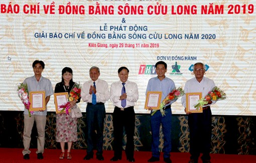 Trao giải báo chí về ĐBSCL năm 2019